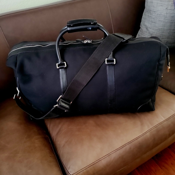 COACH WEEKENDER DUFFEL - Picture 2 of 8